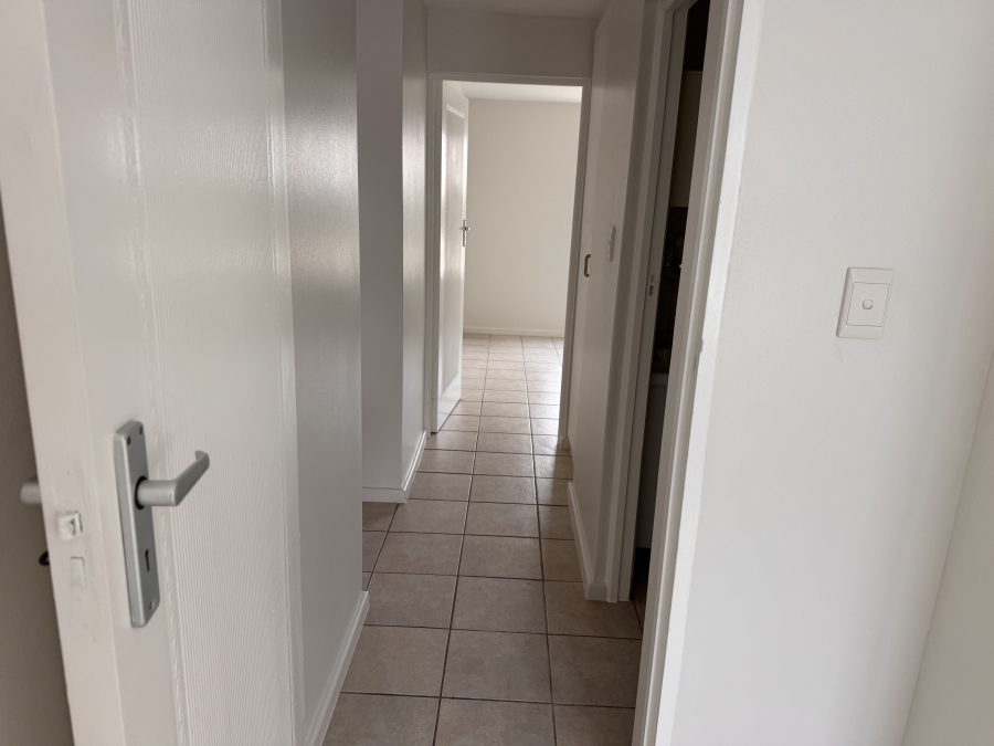 2 Bedroom Property for Sale in Hartenbos Central Western Cape
